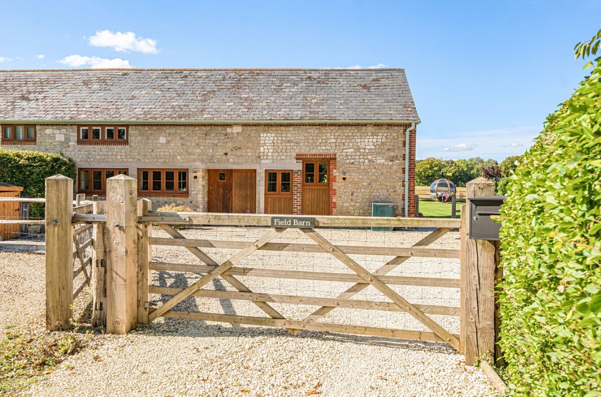 3 bed character property for sale in Fisherton De La Mere, Warminster, BA12