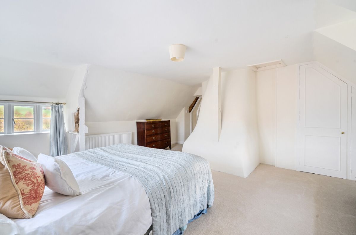 4 bed character property for sale in Yew Tree Cottage, Great Wishford  - Property Image 28