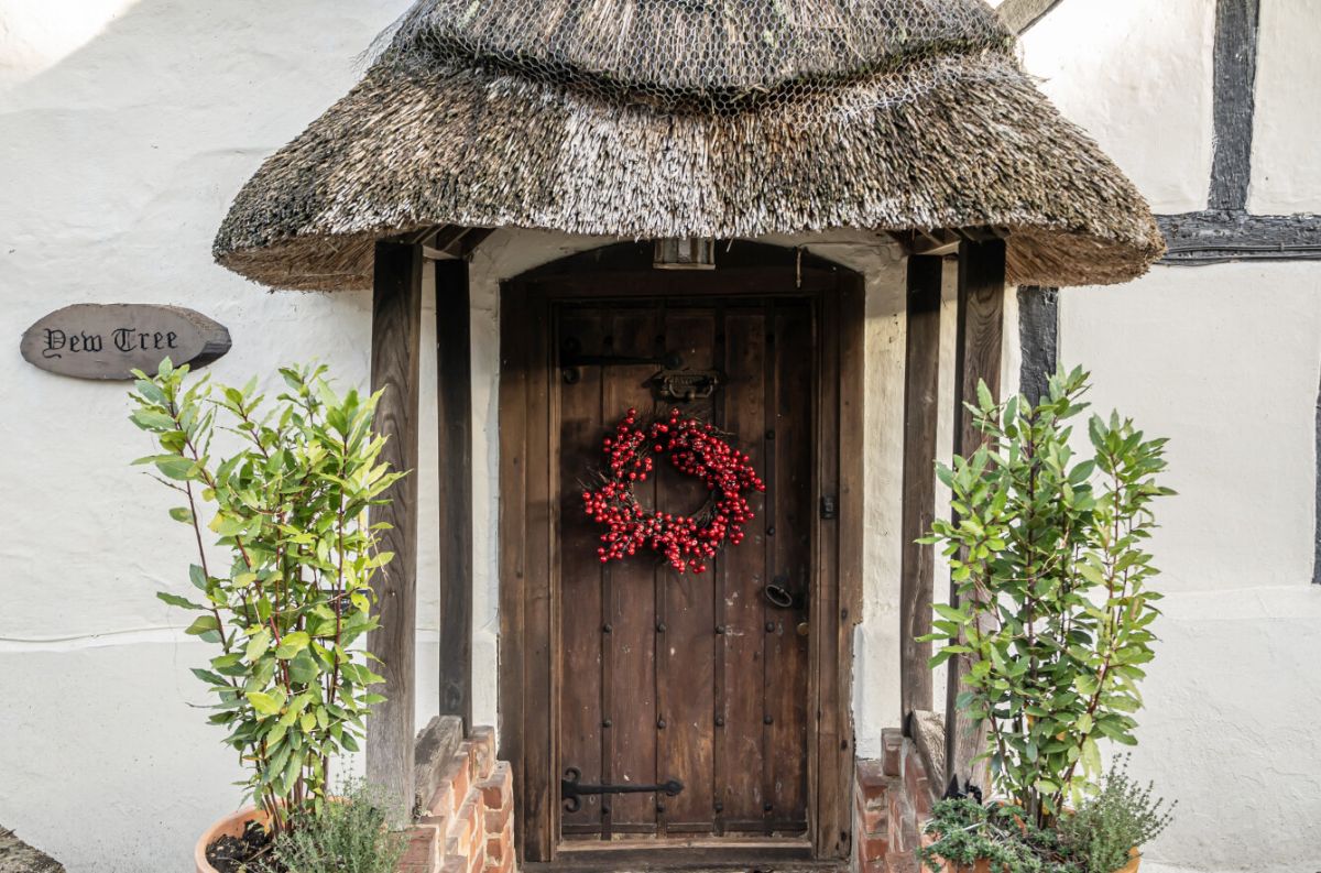 4 bed character property for sale in Yew Tree Cottage, Great Wishford  - Property Image 4