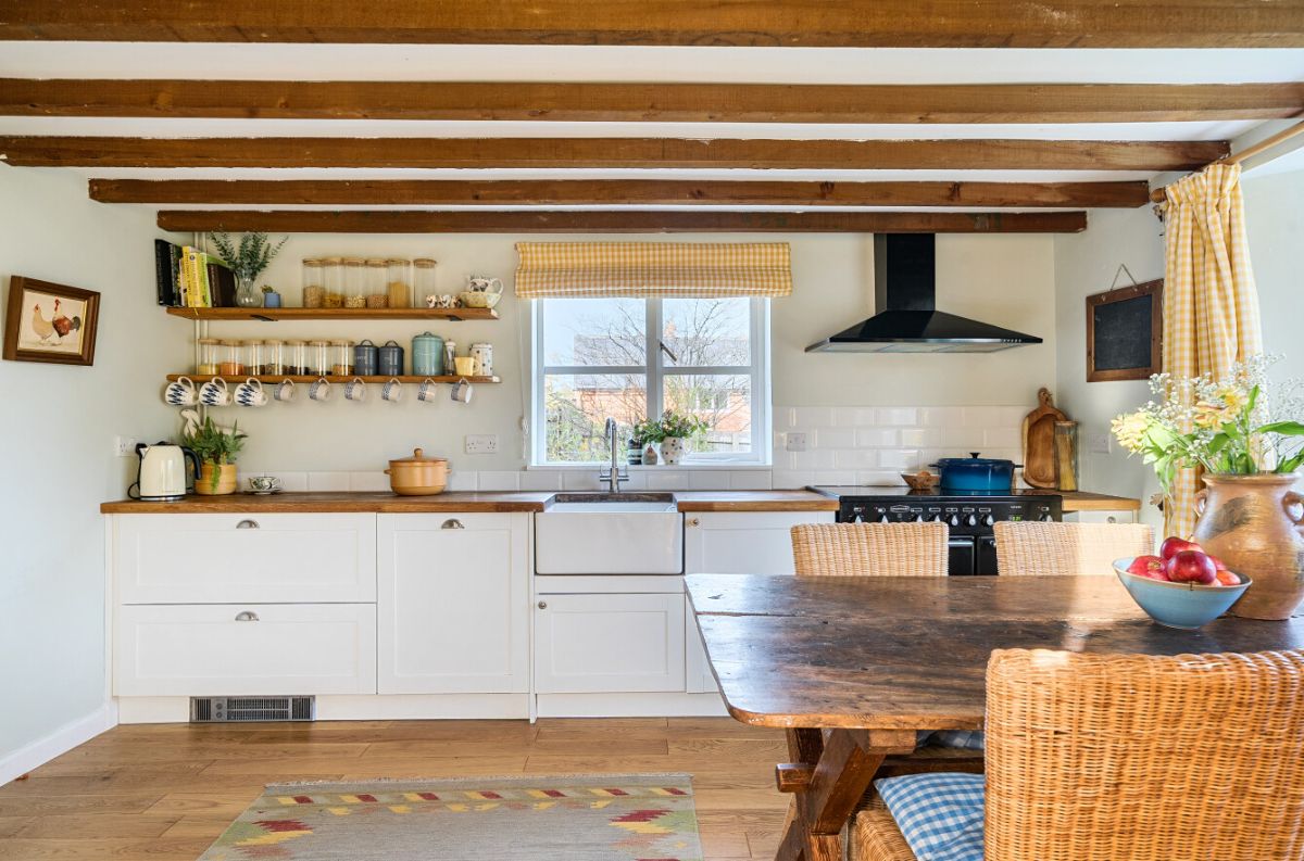 4 bed character property for sale in Yew Tree Cottage, Great Wishford  - Property Image 11