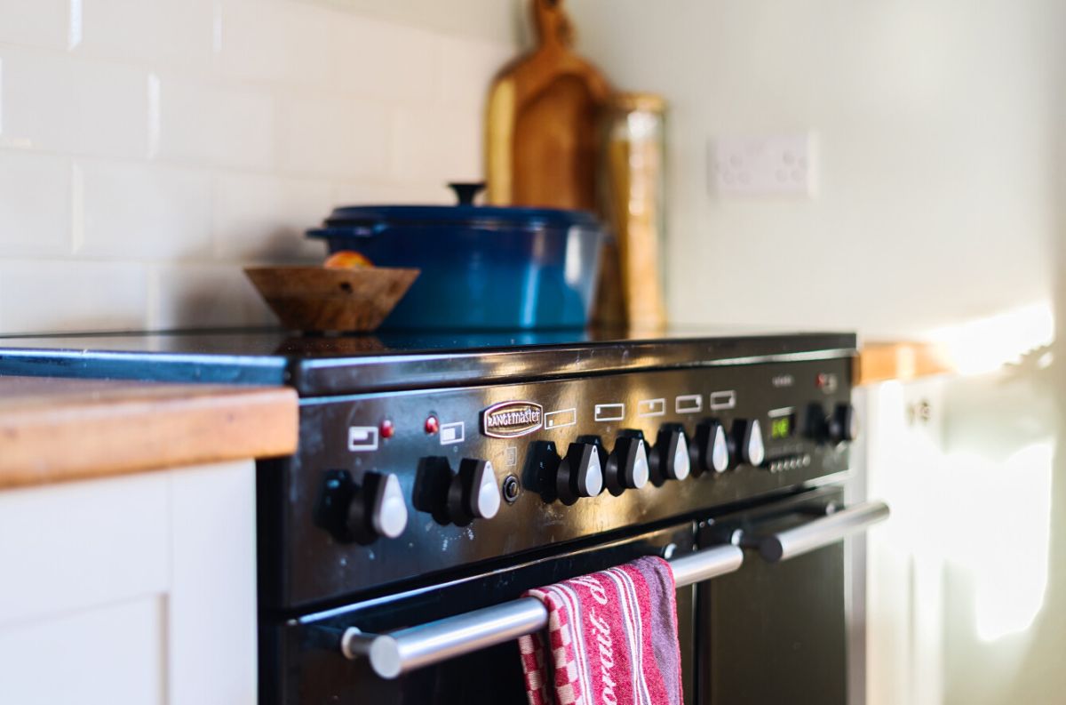 4 bed character property for sale in Yew Tree Cottage, Great Wishford  - Property Image 12