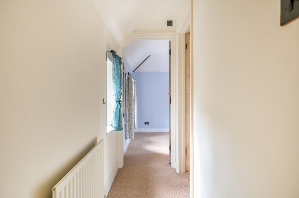 3 bed character property for sale in Great Wishford, Salisbury  - Property Image 26