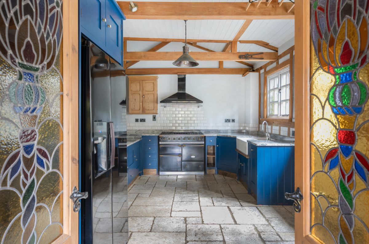 3 bed character property for sale in Great Wishford, Salisbury  - Property Image 11