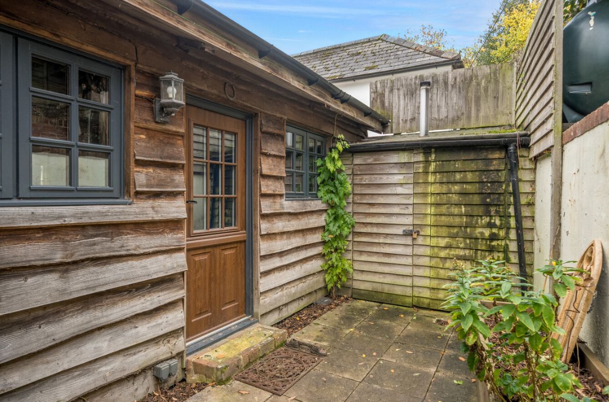 3 bed character property for sale in Great Wishford, Salisbury 33