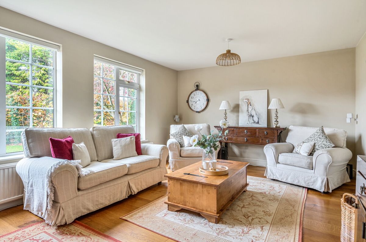 4 bed detached house for sale in Laverstock, Salisbury 3