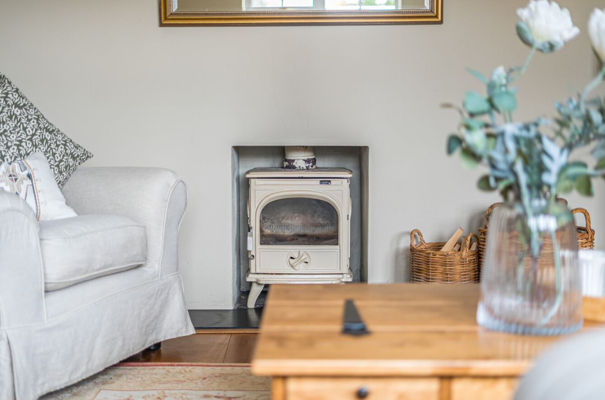 4 bed detached house for sale in Laverstock, Salisbury 4