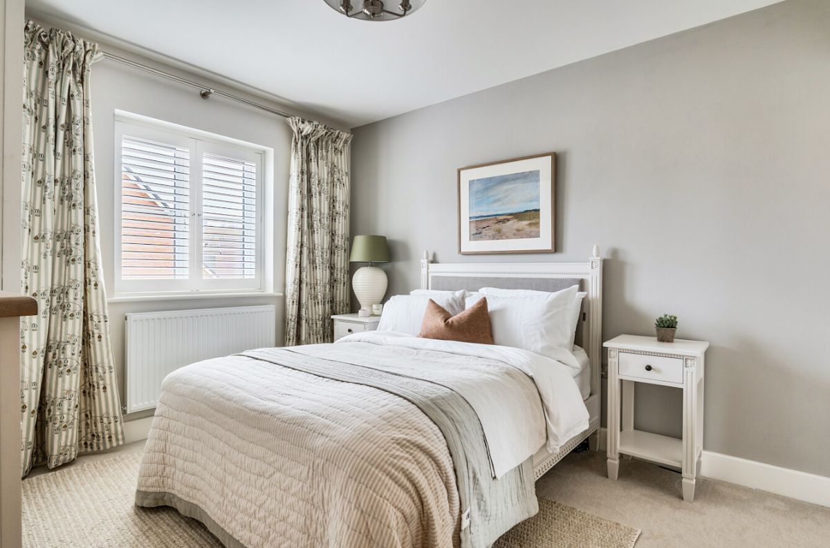 4 bed detached house for sale in 14 Castle Hill Lane, Bishopdown, Wiltshire, SP1 3GP 17