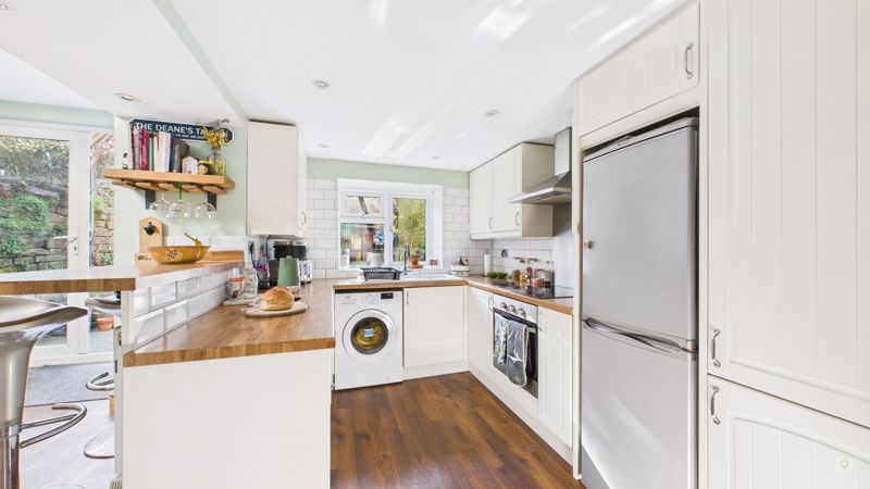 3 bed house for sale in High Street, Stoke-Sub-Hamdon 3