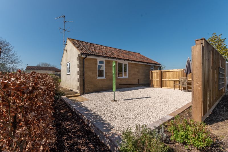 1 bed bungalow to rent in Owl Street, South Petherton  - Property Image 14