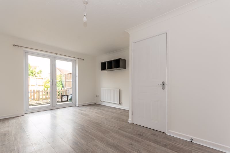 2 bed house to rent in Hills Orchard, Martock 1