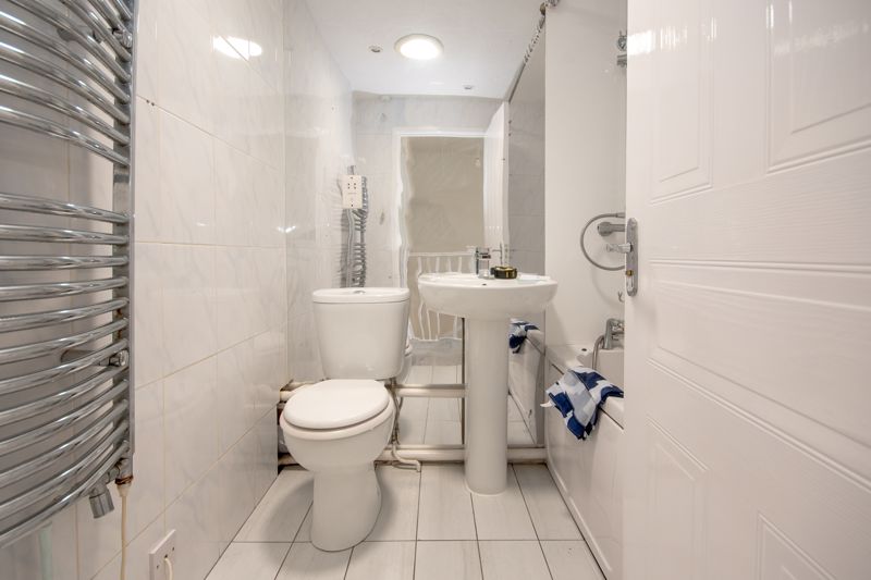 2 bed house to rent in Hills Orchard, Martock  - Property Image 6