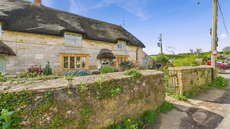 3 bed cottage for sale in Water Street, Seavington St Mary  - Property Image 23
