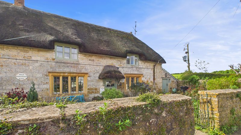 3 bed cottage for sale in Water Street, Seavington St Mary  - Property Image 10