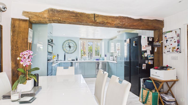 3 bed cottage for sale in Water Street, Seavington St Mary  - Property Image 3