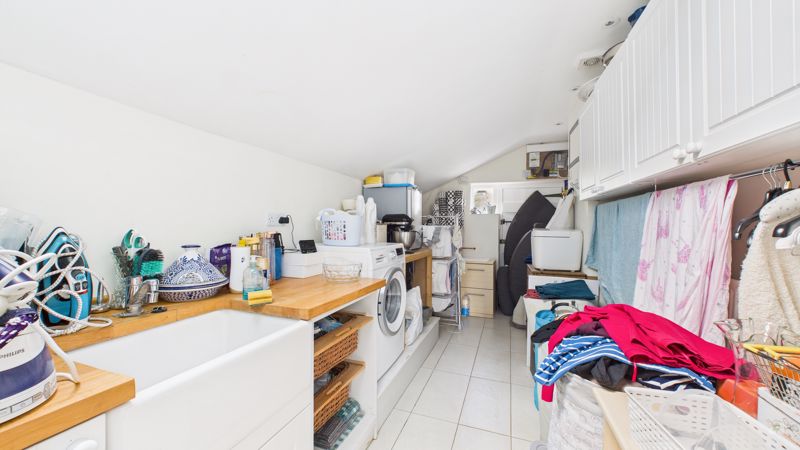 3 bed cottage for sale in Water Street, Seavington St Mary  - Property Image 21