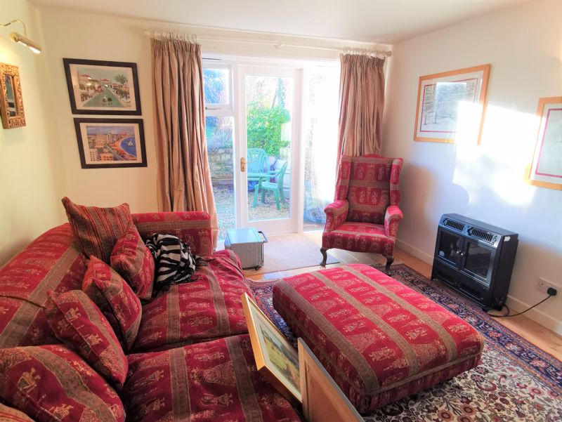 2 bed cottage to rent in High Street, Queen Camel  - Property Image 3