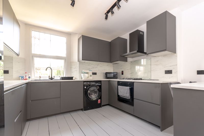 1 bed to rent in Water Street, Martock 1