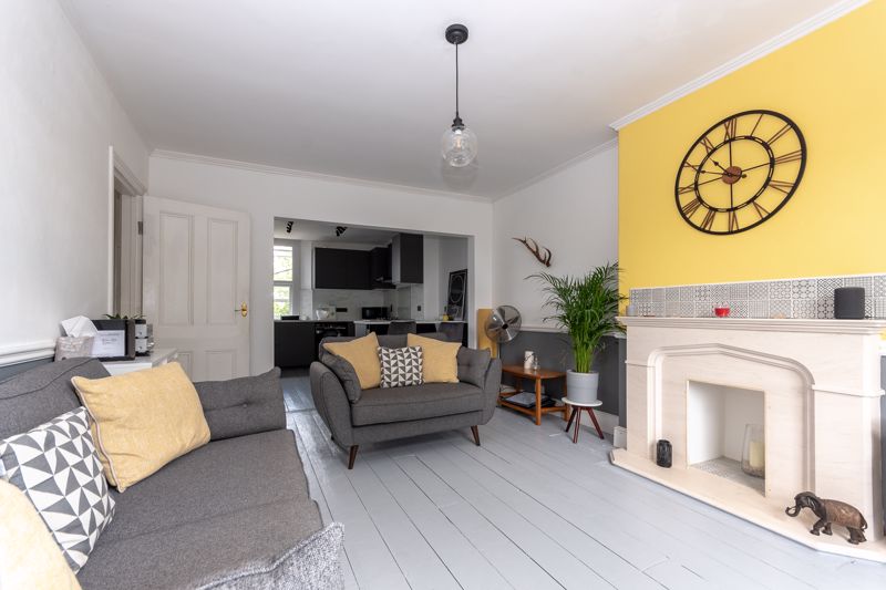 1 bed to rent in Water Street, Martock 2