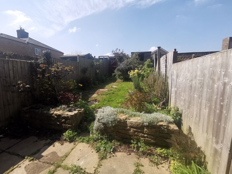 2 bed house to rent in North Street, Martock  - Property Image 8