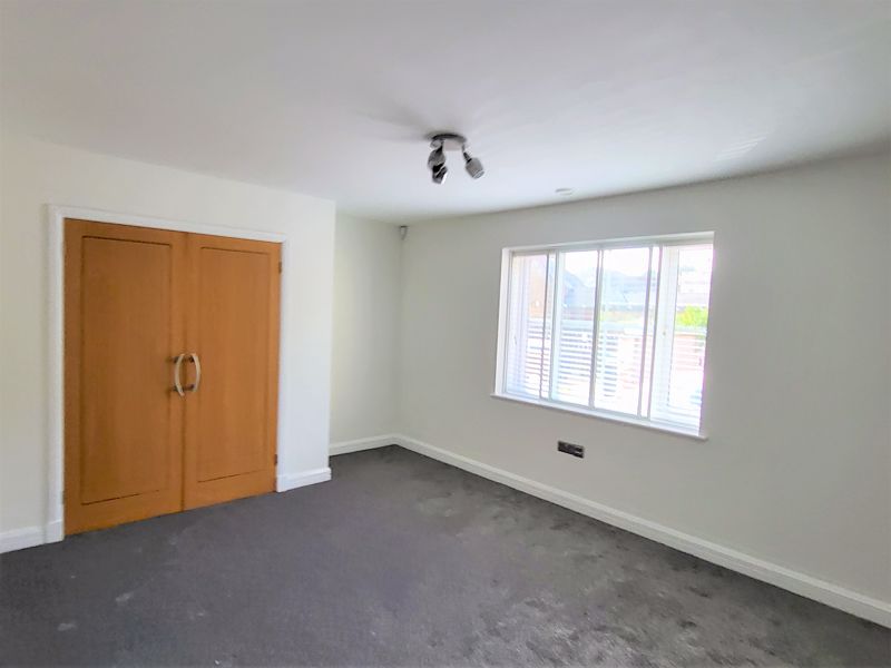 2 bed to rent in Westminster Street, Yeovil  - Property Image 13