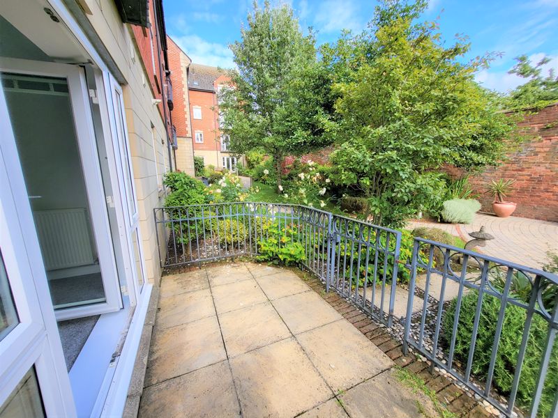 2 bed to rent in Westminster Street, Yeovil  - Property Image 16