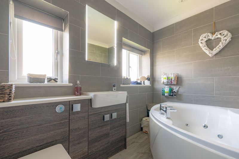 6 bed house for sale in Swallowcliffe Gardens, Yeovil 27