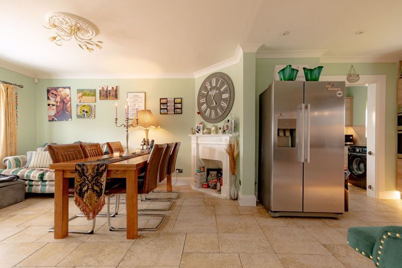 6 bed house for sale in Swallowcliffe Gardens, Yeovil 17