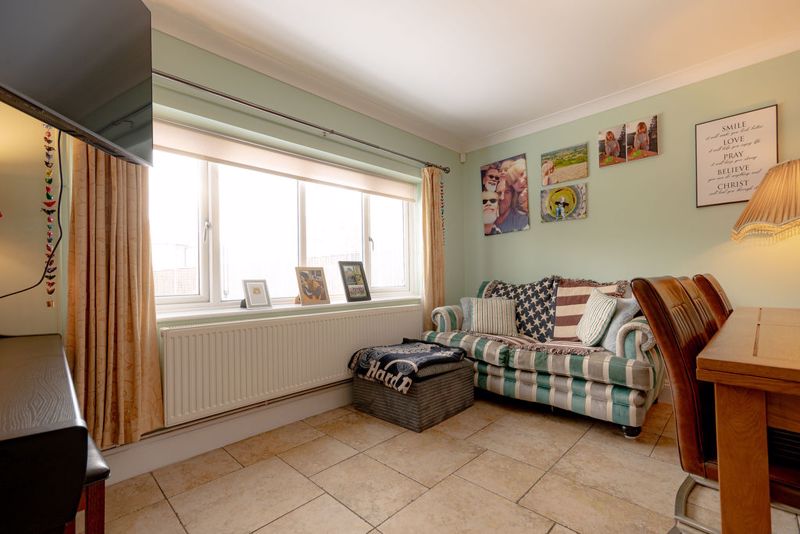 6 bed house for sale in Swallowcliffe Gardens, Yeovil  - Property Image 19