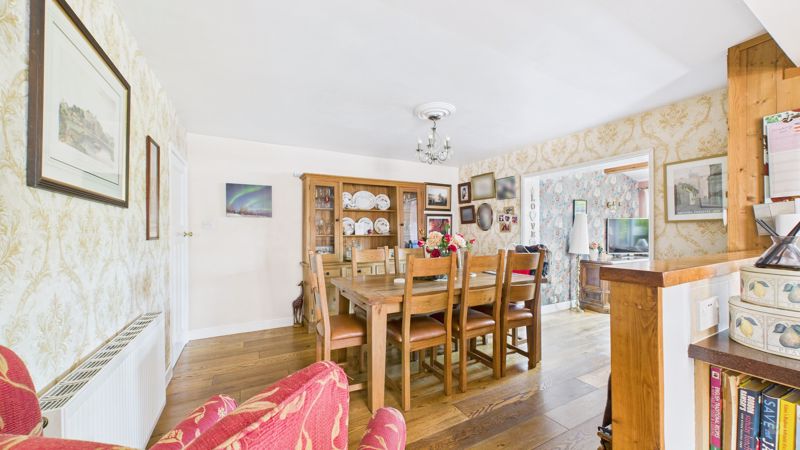 3 bed house for sale in New Road, Norton sub Hamdon  - Property Image 4