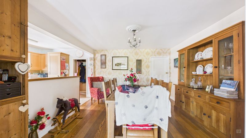 3 bed house for sale in New Road, Norton sub Hamdon  - Property Image 15