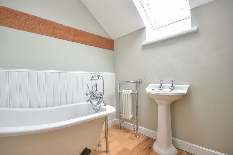 3 bed house to rent, Merriott 7