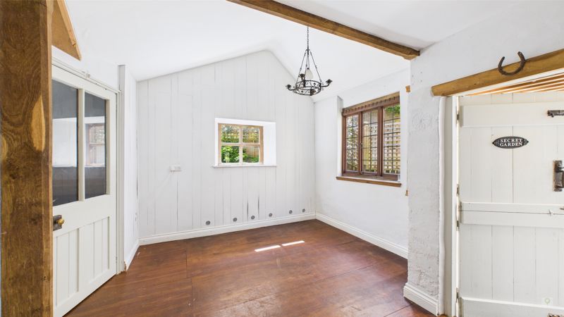 3 bed cottage to rent in St. James Street, South Petherton  - Property Image 7