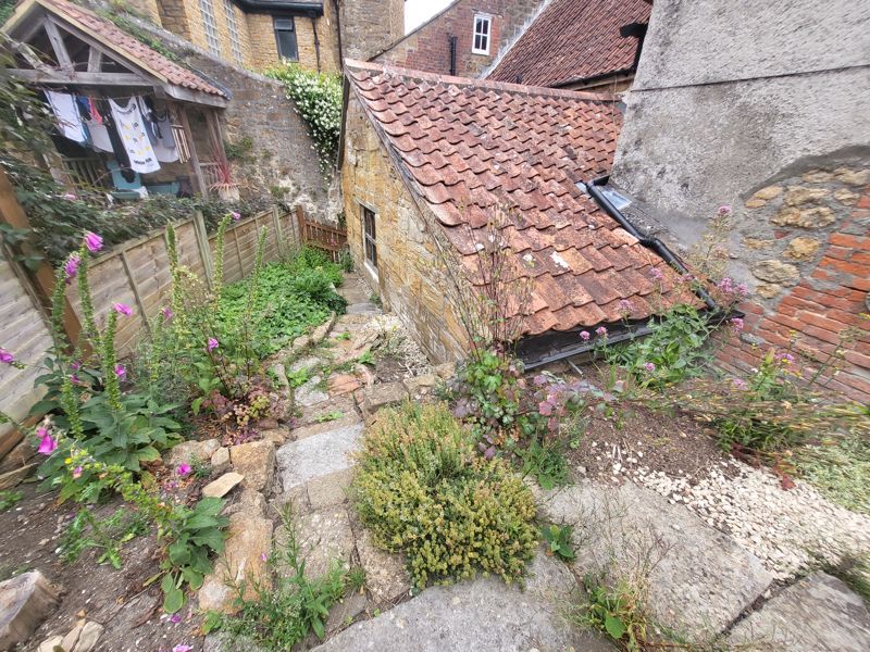 3 bed cottage to rent in St. James Street, South Petherton  - Property Image 23