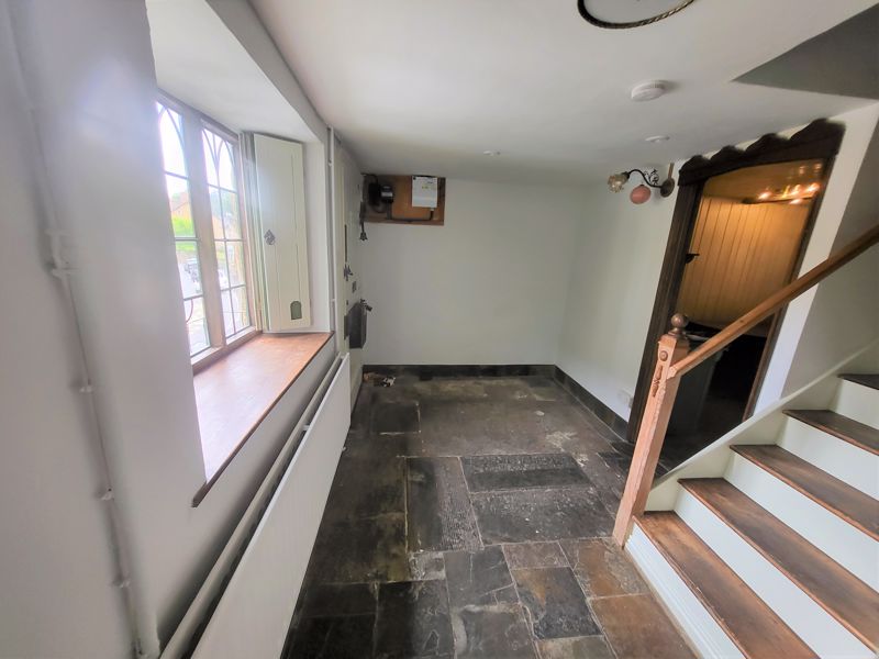 3 bed cottage to rent in St. James Street, South Petherton  - Property Image 9