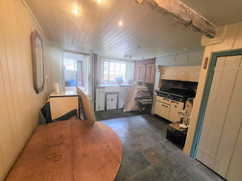 3 bed cottage to rent in St. James Street, South Petherton  - Property Image 4