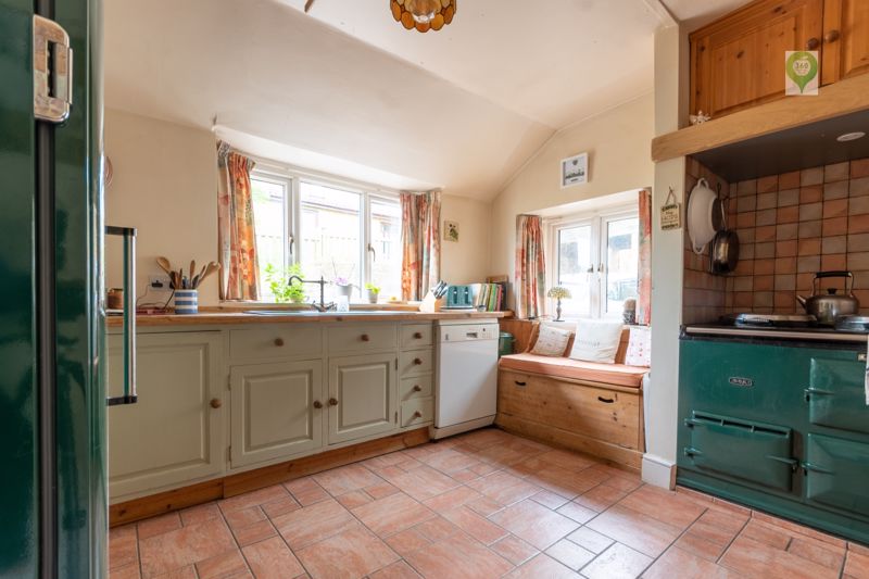 5 bed house for sale in Little Street, Norton Sub Hamdon  - Property Image 16
