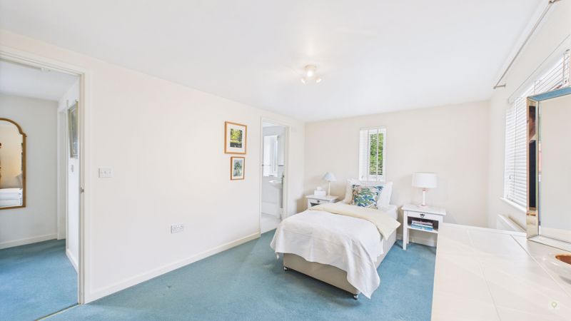3 bed cottage for sale in The Orchard, Martock  - Property Image 14