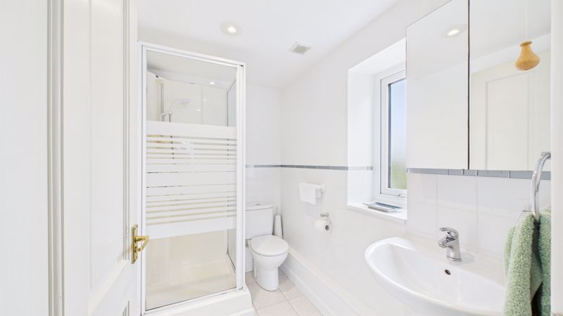 3 bed house for sale in The Orchard, Martock 9