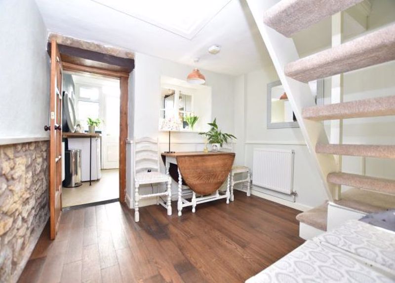 1 bed cottage to rent in Palmer Street, South Petherton 2