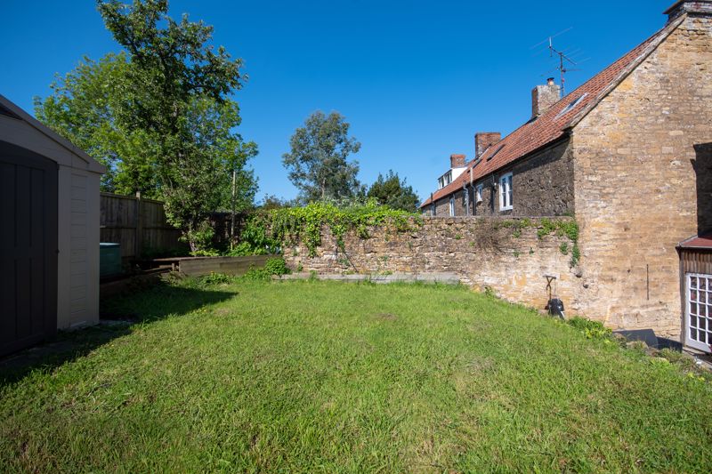 3 bed house for sale in Higher Street, Bower Hinton 7