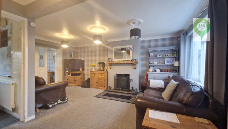 3 bed house for sale in Marwin Close, Martock  - Property Image 2