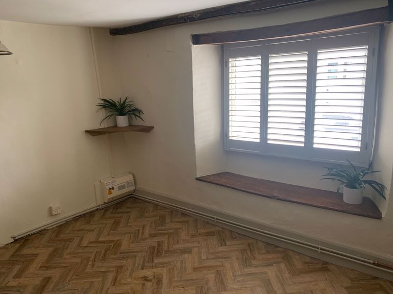 2 bed to rent in St. James Street, South Petherton 11