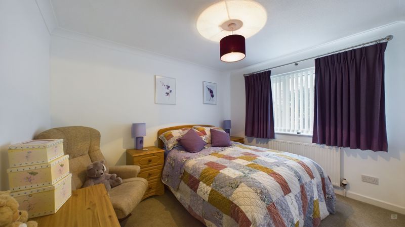 4 bed house for sale in Watercombe Heights, Yeovil 9