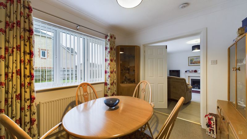 4 bed house for sale in Watercombe Heights, Yeovil 3