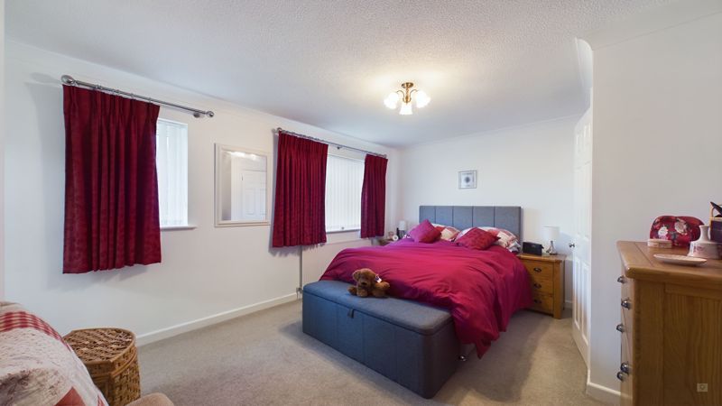 4 bed house for sale in Watercombe Heights, Yeovil 6