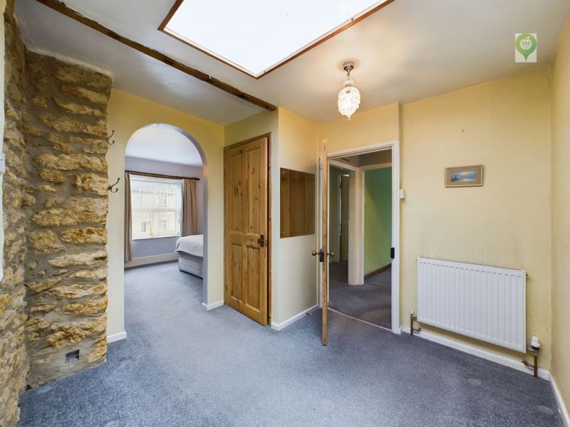 3 bed cottage for sale in West Street, Crewkerne  - Property Image 29