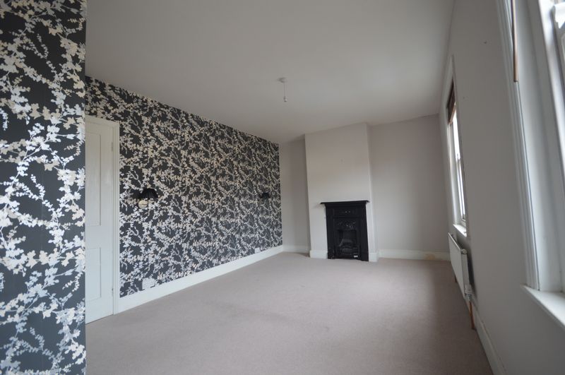 2 bed house to rent in Percy Road, Yeovil  - Property Image 4