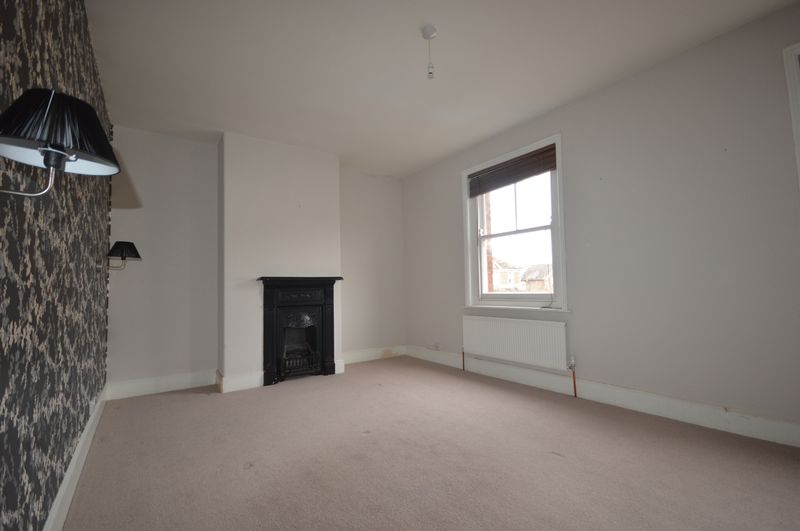 2 bed house to rent in Percy Road, Yeovil  - Property Image 5