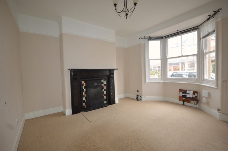 2 bed house to rent in Percy Road, Yeovil  - Property Image 6