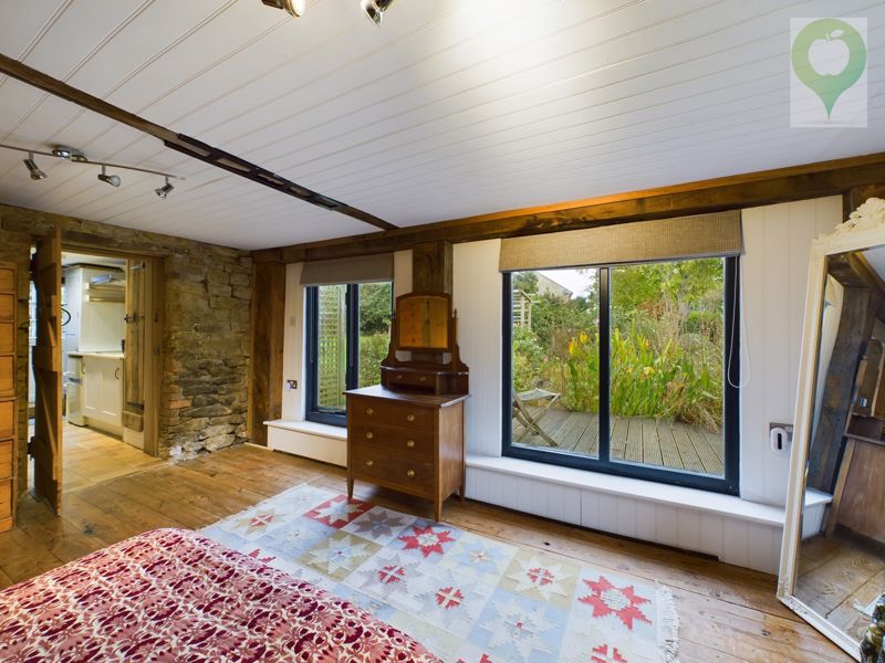 1 bed barn to rent in Stratton Farm, South Petherton 5